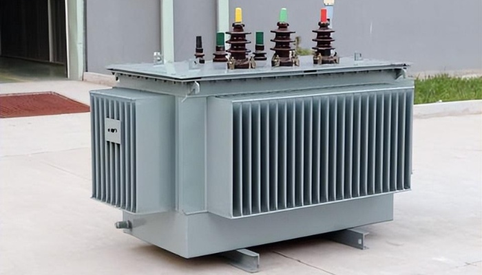 Distribution transformer
